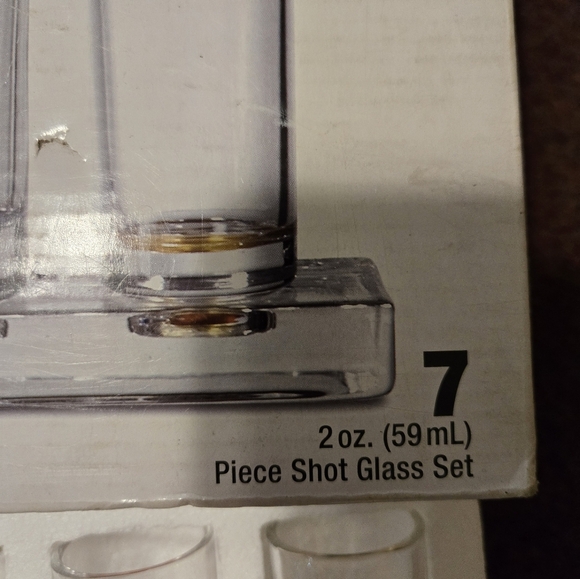 The Cellar Shot Glass Flight Serving Tray And 7oz Glass Set - Picture 4 of 5